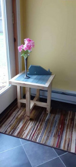 Table stand indoors or outdoors