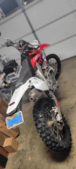 2005 Honda CRF 450x. PLATED.