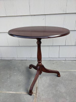 Vintage Bombay Company Mahogany Oval Flip Top Table