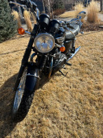2011 Triumph Bonneville T100