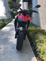 Ducati Streetfighter V2