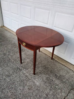 Ethan Allen mahogany drop leaf side end table