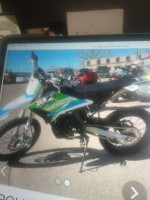 Apollo thunder dirt bike 250cc