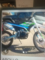 Apollo thunder dirt bike 250cc