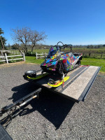 Snowmobile - 2011 Ski Doo Summit SP