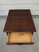 Solid wood side/end table