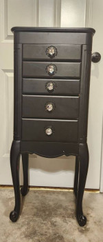 Black Vintage Jewelry Stand Table