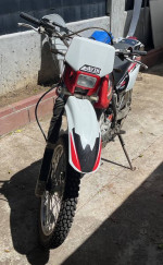 1999 Honda XR400 - plated, street legal