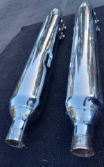 Catalyst mufflers for Harley