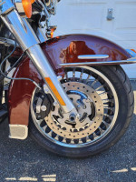 2011 Harley Davidson FLHTK Ultra Limited. Video Attched