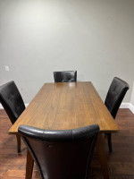 Dining table set