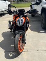 KTM 390 DUKE (lowered price)