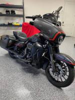 2018 Harley Davidson CVO Street Glide