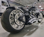 2006 BIG DOG PITBULL SS 117CID 6 SPEED 300 SERIES REAR TIRE LIKE NEW