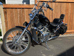 Suzuki Intruder VS 800