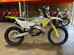 HUSQVARNA  TE150