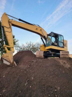 excavator, skid steer, bobcat, dump truck (Secaucus)