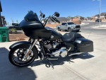 2022 Harley Davidson Road Glide S