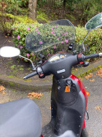 Kymco People 150 Scooter