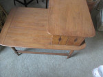 Vintage End Table. Medium wood tones