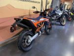 2024 KTM 690 SMC R