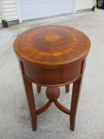 Gorgeous Marquetry Inlaid Top, Oval Shaped Side Table or Plant Stand