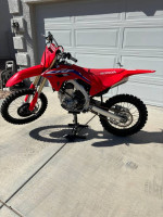 Clean 2022 Honda CRF450R