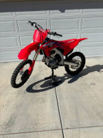 Clean 2022 Honda CRF450R
