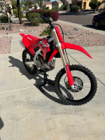 Clean 2022 Honda CRF450R