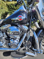 2016 Harley Davidson Heritage Softail Classic.  Low Low Miles 😎