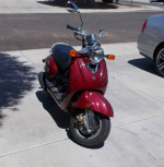 2005 Yamaha Vino 125 Scooter--2600 miles