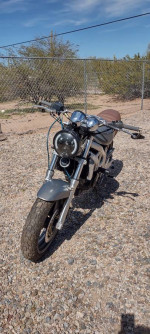 Custom sv650 that sat