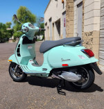 2023 VESPA GTS 300