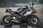 2024 Kawasaki Ninja 650 Metallic Matte Graphenesteel GrayEbony Paralle