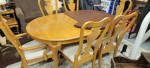 Dining table set
