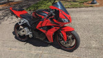 ***** 2011 HONDA CBR600rr Clean Title*****