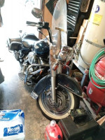 3 bikes package deal 2003 Roadking - 2002 Fast Trac - 2005 Iron horse