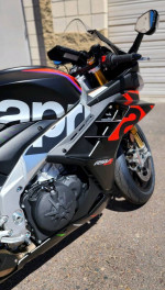 2023 Aprilia RSV4 Factory