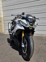 2024 Aprilia Tuono V4 Factory