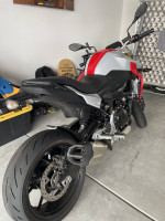 BMW F900R