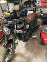 2016 Triumph T-120 Black