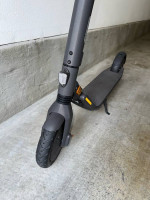Ninebot KickScooter E25A Electric Scooter