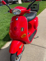 2003 Vespa et2 50cc 2-stroke Scooter