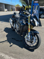 2019 Black BMW S1000R w/ bmw warranty until 2025