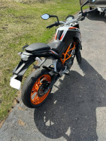 2016 KTM Duke 390