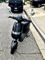 SWFT Maxx Electric Moped