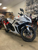 200cc EFI Falcon Scooter Automatic 65MPH 70MPG Turbopowersports