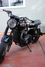 2017 TRIUMPH BONNEVILLE T100 BLACK
