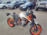 2021 KTM 890 Duke R