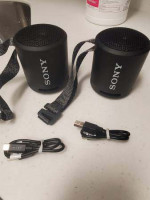 SONY SRS-XB13 Bluetooth Speakers Pair